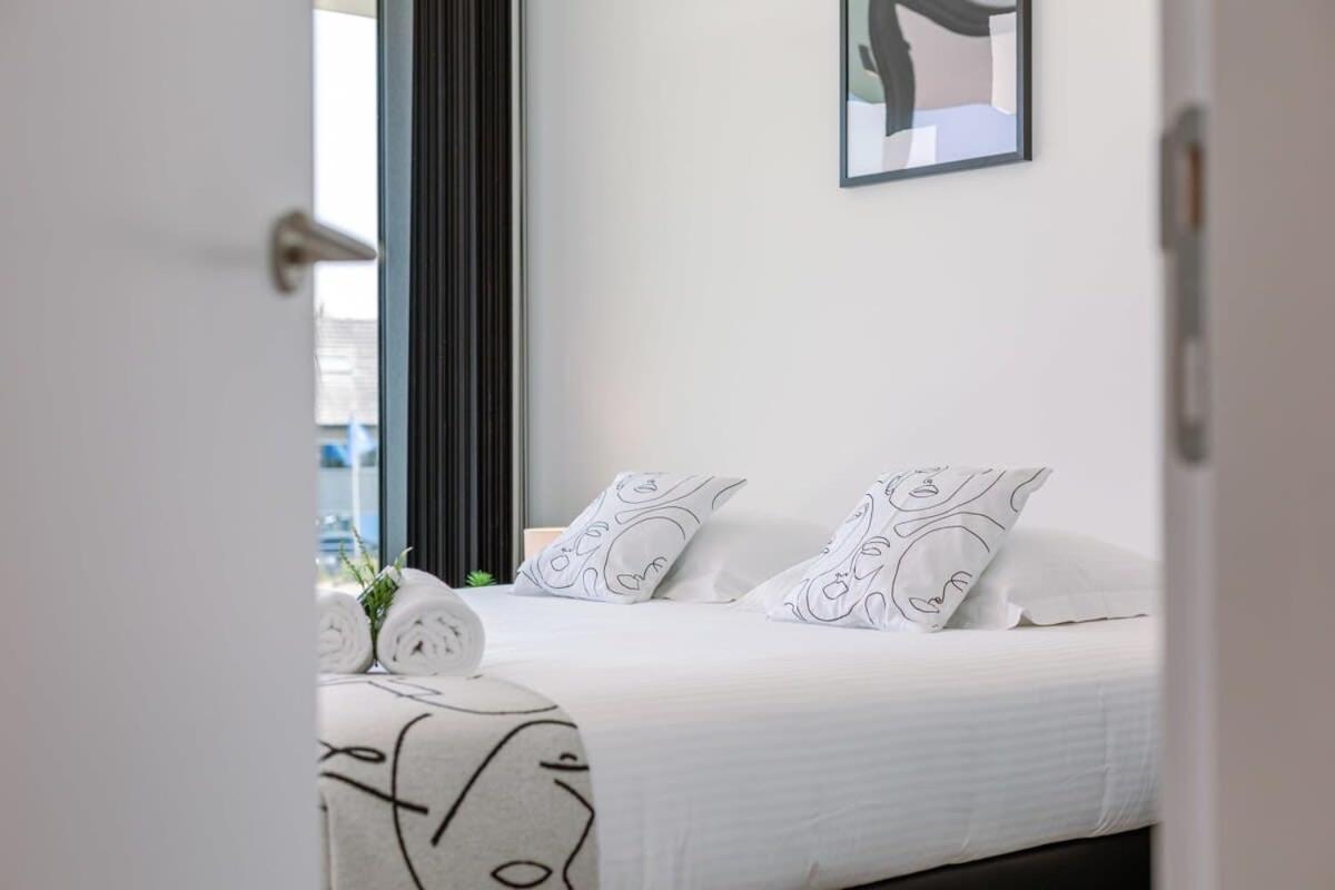 New, Luxurious And Modern Apartment With Private Parking Koksijde Dış mekan fotoğraf