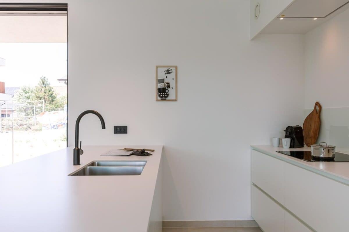 New, Luxurious And Modern Apartment With Private Parking Koksijde Dış mekan fotoğraf