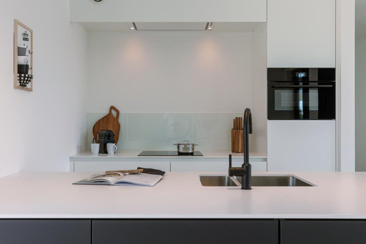 New, Luxurious And Modern Apartment With Private Parking Koksijde Dış mekan fotoğraf