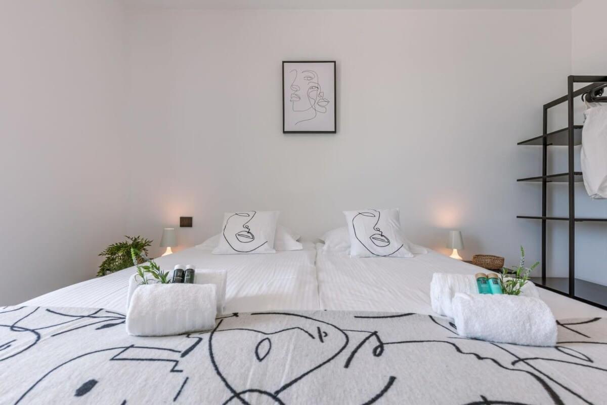 New, Luxurious And Modern Apartment With Private Parking Koksijde Dış mekan fotoğraf