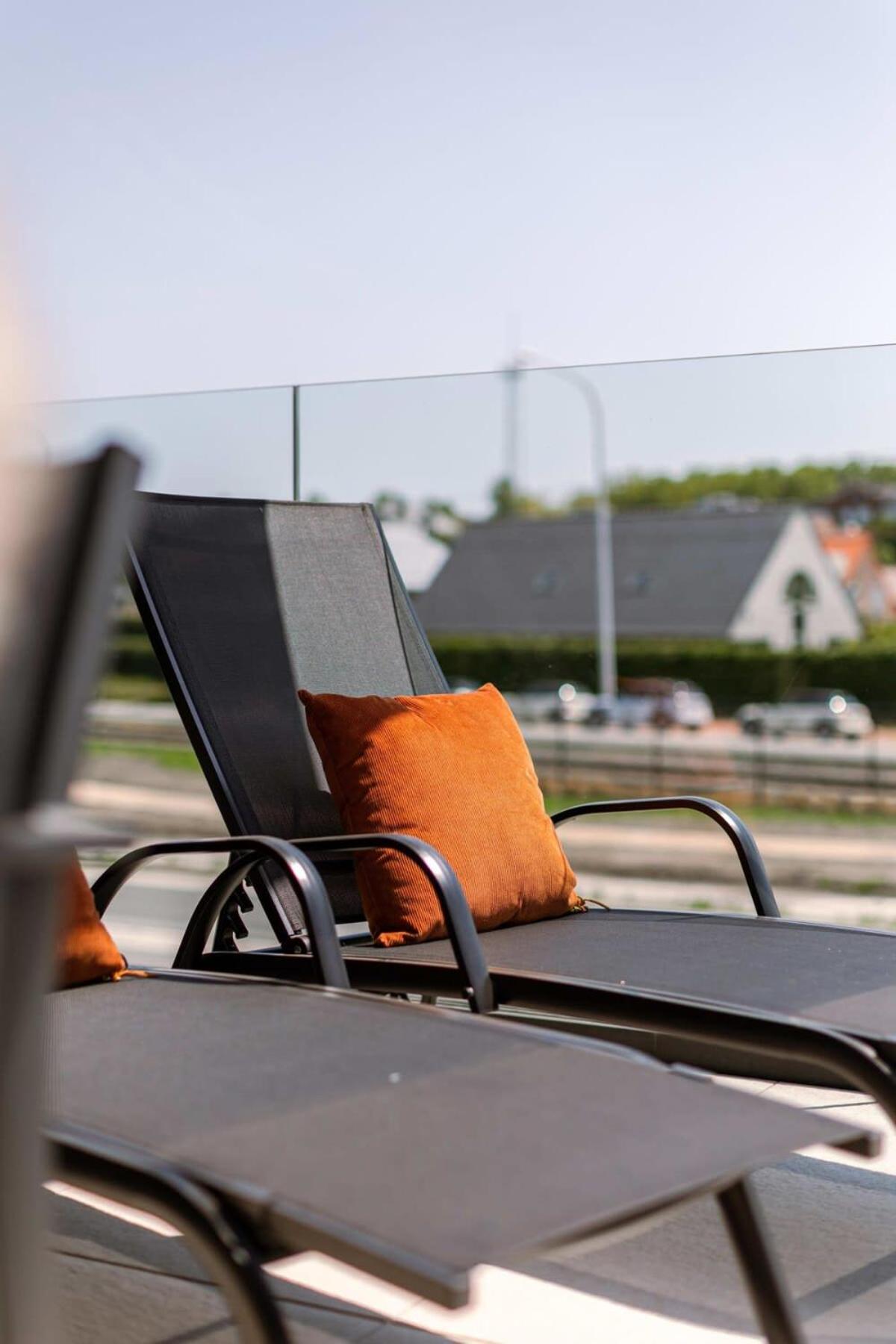 New, Luxurious And Modern Apartment With Private Parking Koksijde Dış mekan fotoğraf